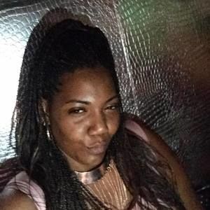 Meet your Posher, Aja